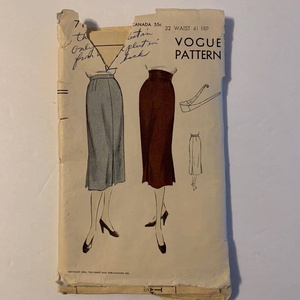 Vogue Vintage 1950's Pattern #7175 Women's Skirts 32" waist 41" hips